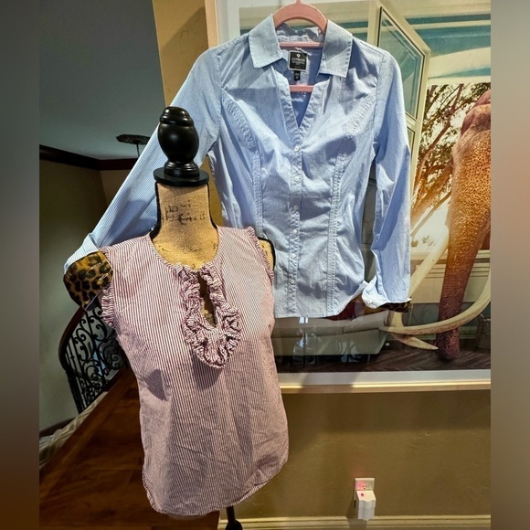 Good used condition set of 2 striped tops. Sz xsmall/ 4. - Picture 1 of 16